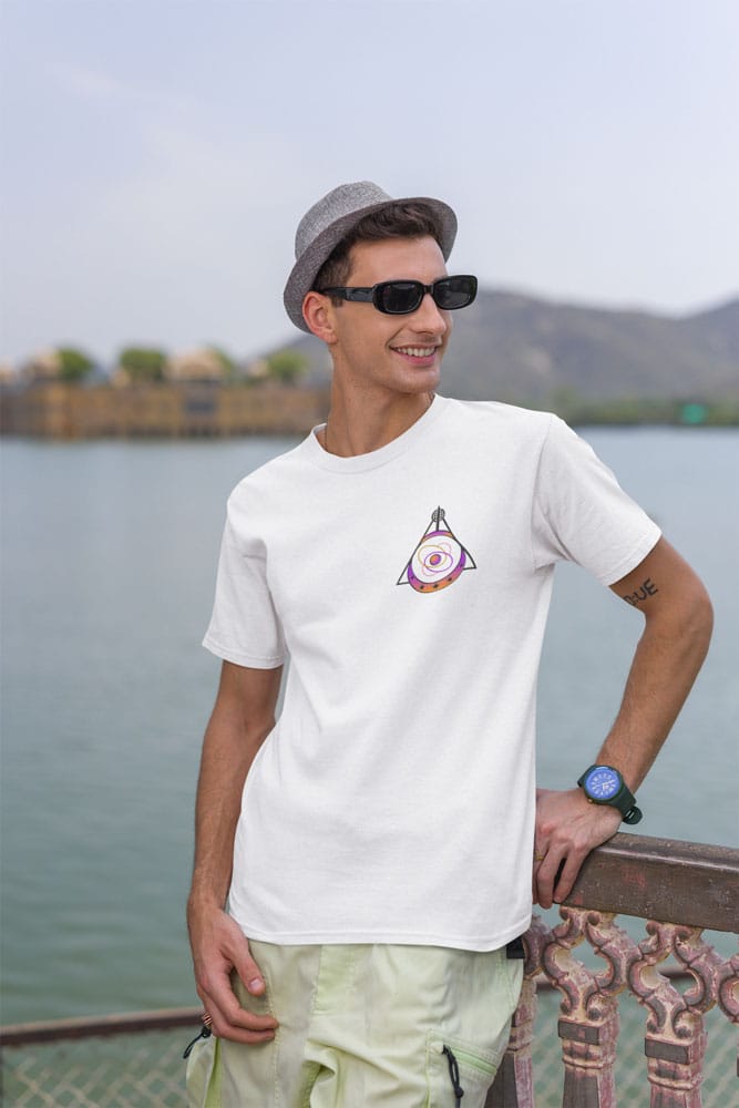 White T-shirt - Image 2